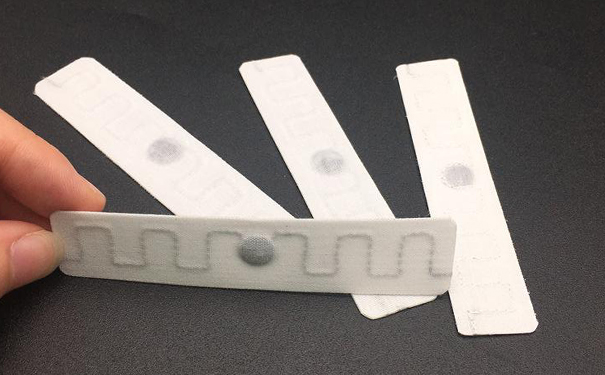 1543199249602161.jpg 布草洗滌標(biāo)簽bl.jpg